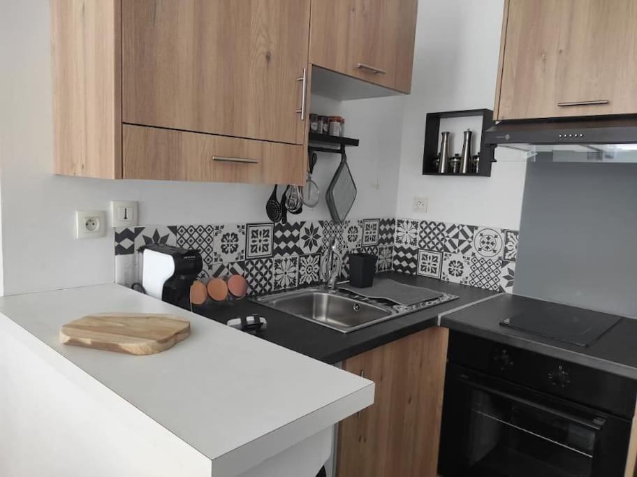 Fadil Apartment Valenciennes Luaran gambar